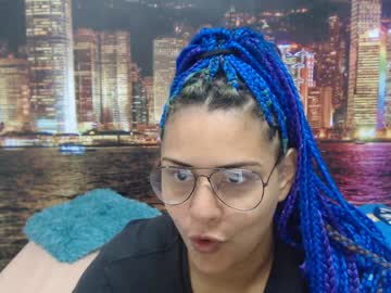 porn ไอ้แว่นหัดเย็ดหีเจอสาวหน้าสวยจับขึ้นขย่มควยให้ หน้าตาดีแถมขี้เย็ดสะด้วยจับขึ้นขย่มควยเองเลย