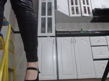 หนังav หนุ่มหล่อเล่นเสียวกับสาวใหญ่หุ่นอวบเล่นหัวนมจนหีแฉะ แล้วจับเย็โหีท่าหมากระแทกจนสุกโคนร้องอย่างเสียวเลย