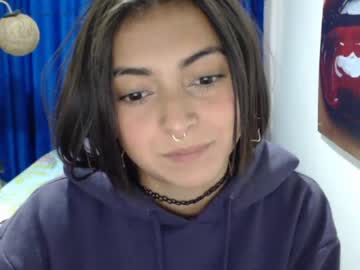 หัวหน้าเย็ดลูกน้องสาวสวยหุ่นดีที่ห้องทำงานเย็ดที่โต๊ะขย่มควยจนเสียวหี