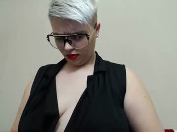 คลิปโป๊สาวสวยไปสำรวจป่ากับแฟนเงี่ยนเย็ดกันในป่าท่าเด็ดๆเย็ดจนควยมิดด้าม